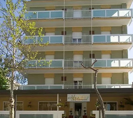 卡万尼酒店 里米尼